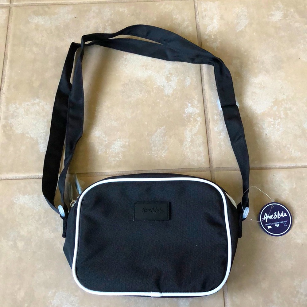 ame and lulu CrossBody Bag